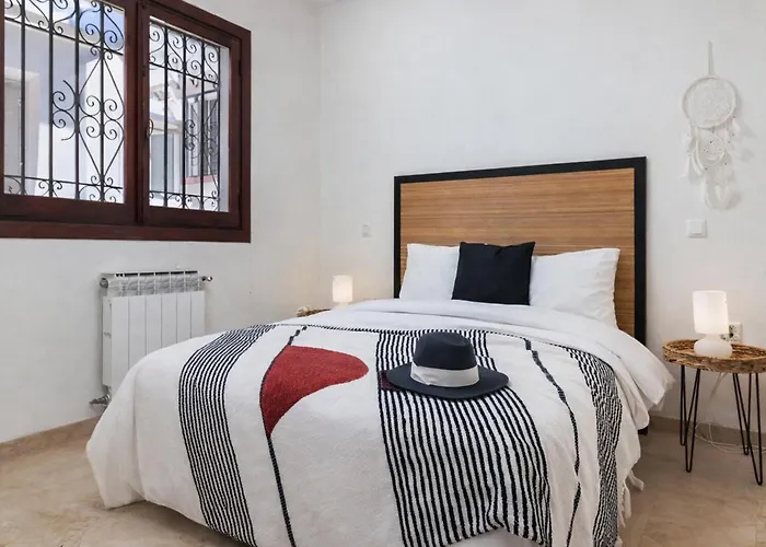 De La Quilla- Private Swimming Pool Next To The Apartamento Estepona