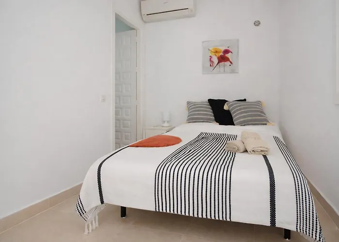 De La Quilla- Private Swimming Pool Next To The *