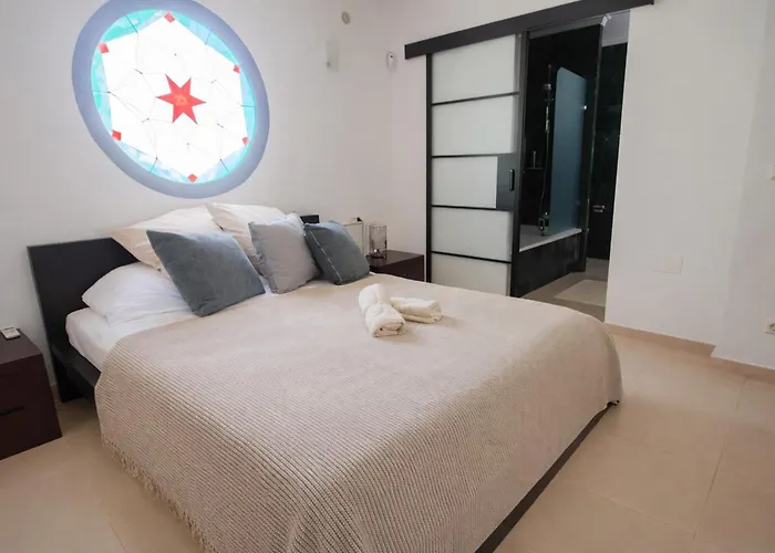 De La Quilla- Private Swimming Pool Next To The Apartamento *