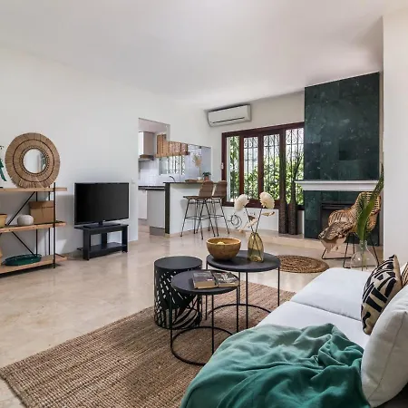 De La Quilla- Private Swimming Pool Next To The Apartman Estepona